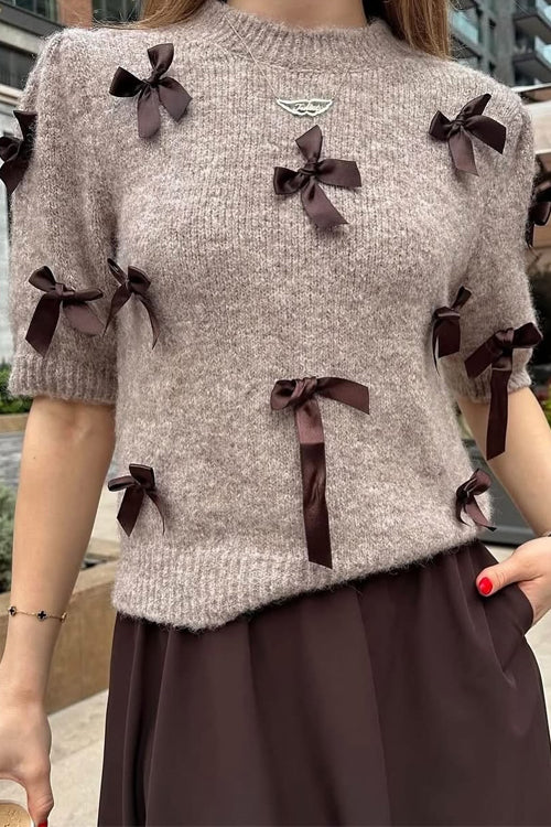 Valentina | Jersey Elegance con Lazo Decorativo