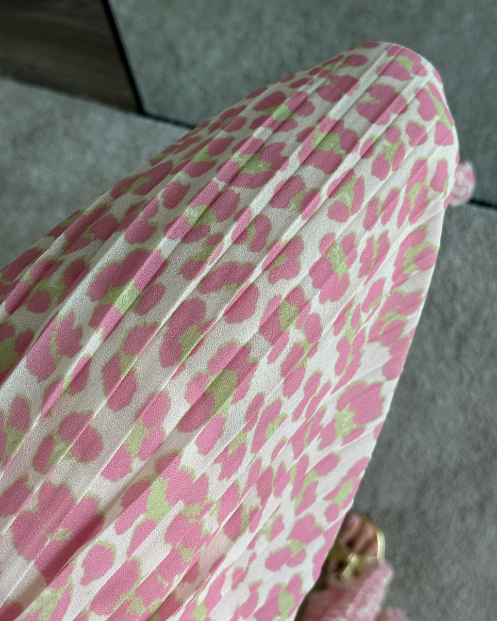 Pantalón plisado Leopardo Rosa